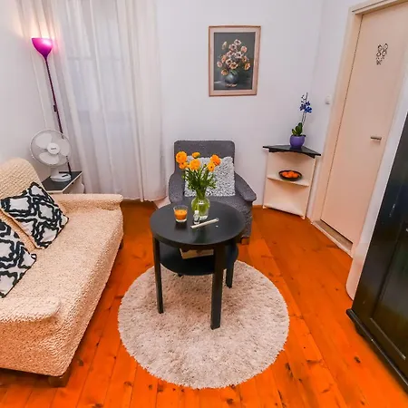 Gostinjska kuća Biljana Trogir